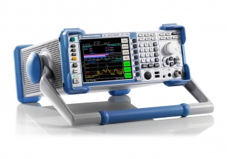 Rohde and Schwarz ESL Series EMI test receiver - side